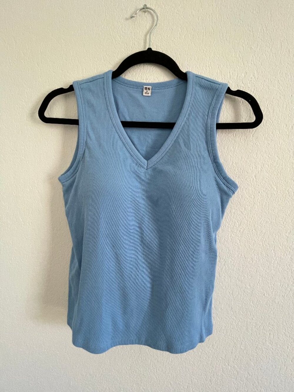 Uniqlo Built In Bra Top